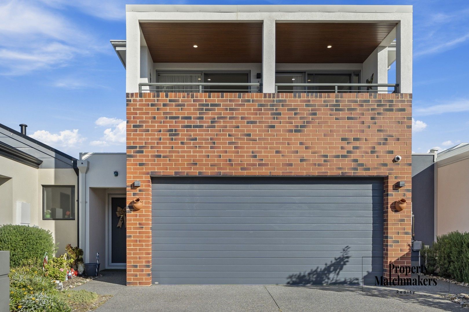 4 bedrooms Townhouse in 7 Accord Street WILLETTON WA, 6155