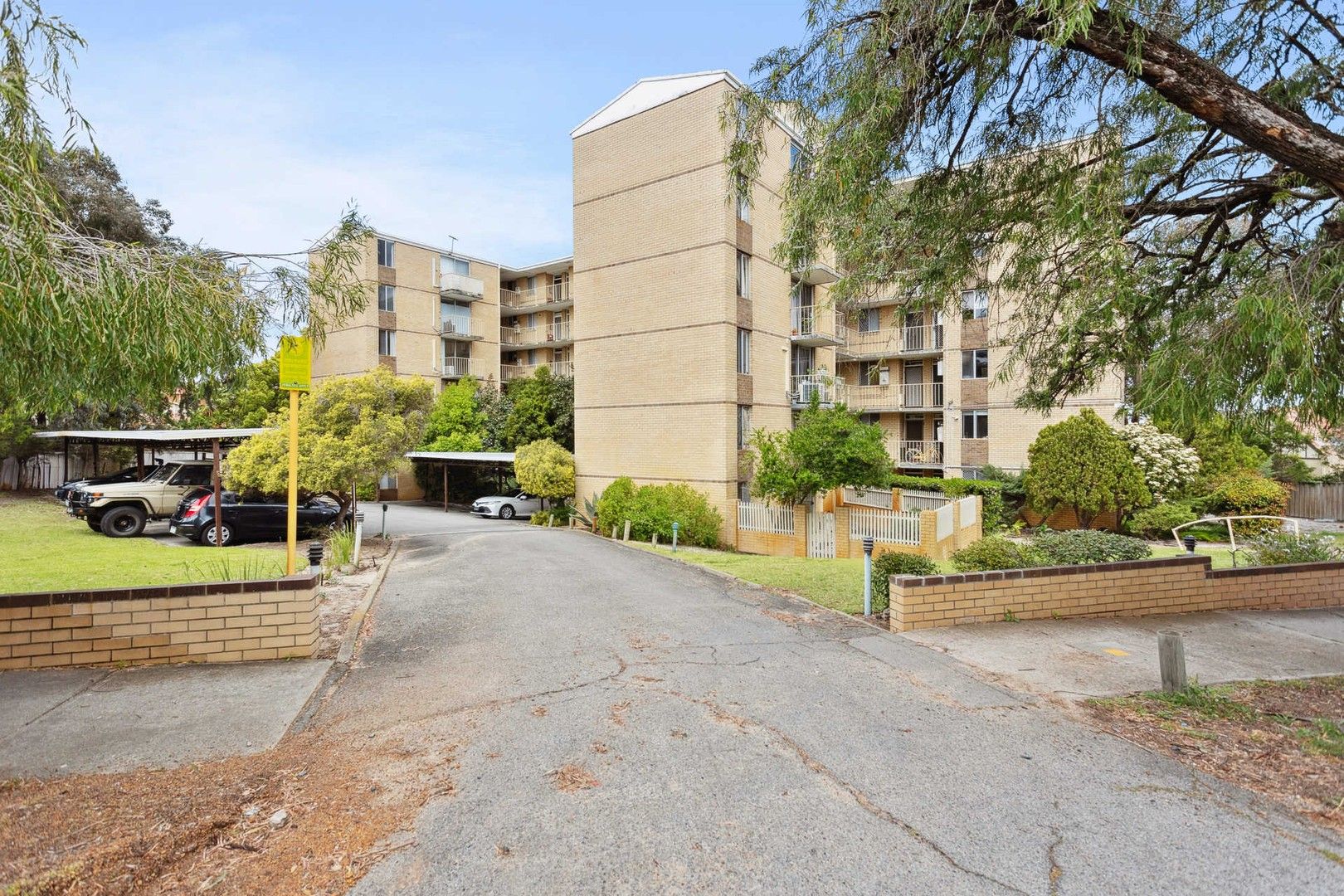 1 bedrooms Apartment / Unit / Flat in 43/26 Stanley Street MOUNT LAWLEY WA, 6050