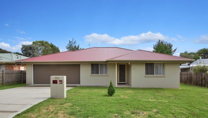 4 bedrooms House in 25A BREWERY LANE ARMIDALE NSW, 2350