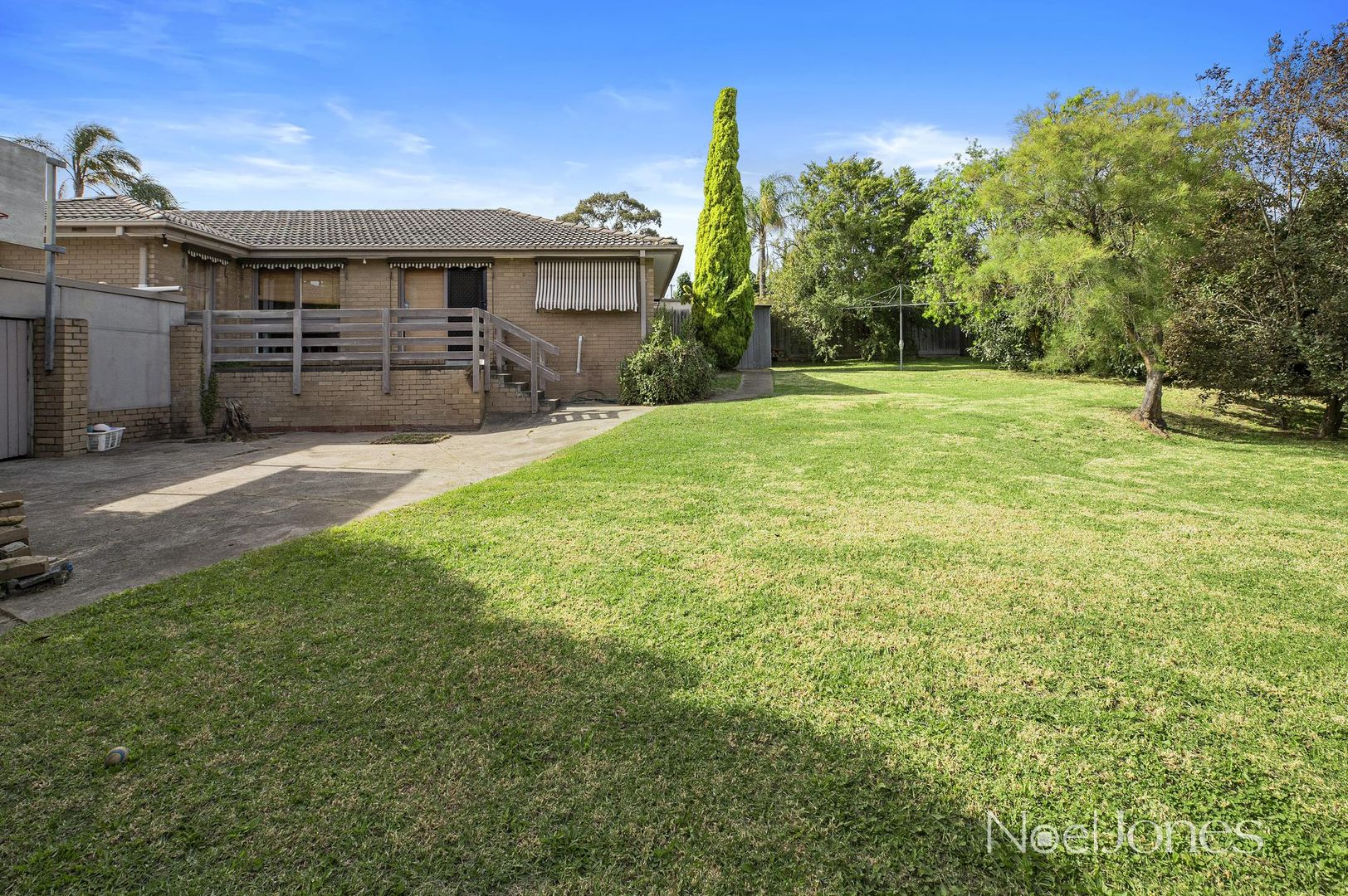 7 Persimmon Court, Doncaster VIC 3108, Image 2