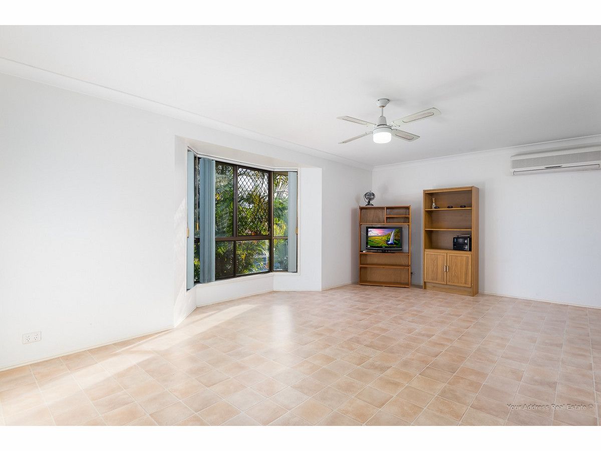 2 Weldon Court, Hillcrest QLD 4118, Image 1