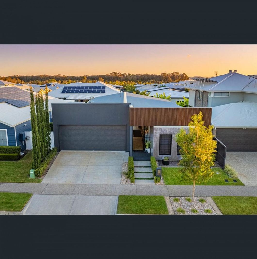 5 bedrooms House in 40 Eden Drive BARINGA QLD, 4551