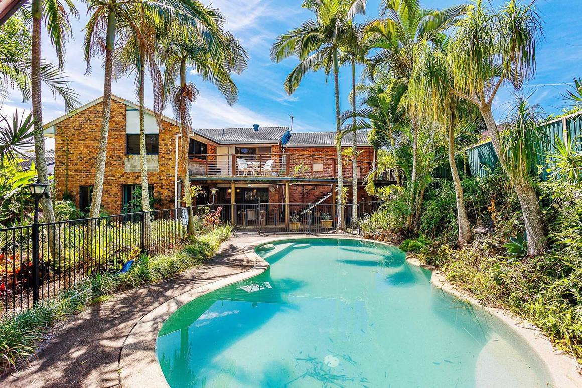 Picture of 4 Lytham Court, HIGHLAND PARK QLD 4211