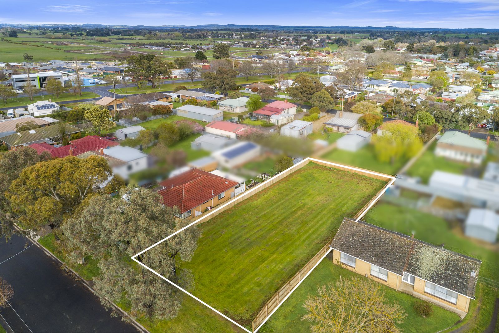 11 Barton Street, Kyneton VIC 3444, Image 0