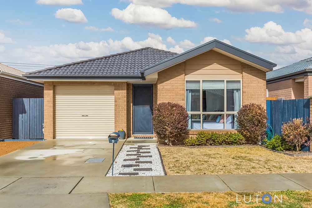 5 Ida Birchall Crescent, Macgregor ACT 2615, Image 1