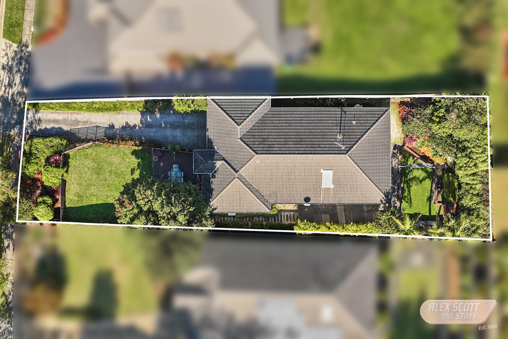 18 Carbine Court, Drouin VIC 3818, Image 2