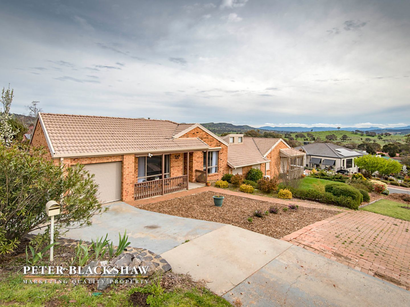 2/1 Hunter Close, Jerrabomberra NSW 2619, Image 1