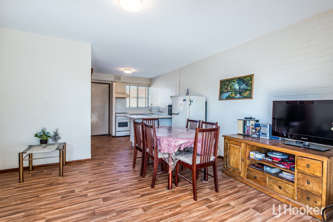 2/5 Welshpool Road, St James WA 6102, Image 2