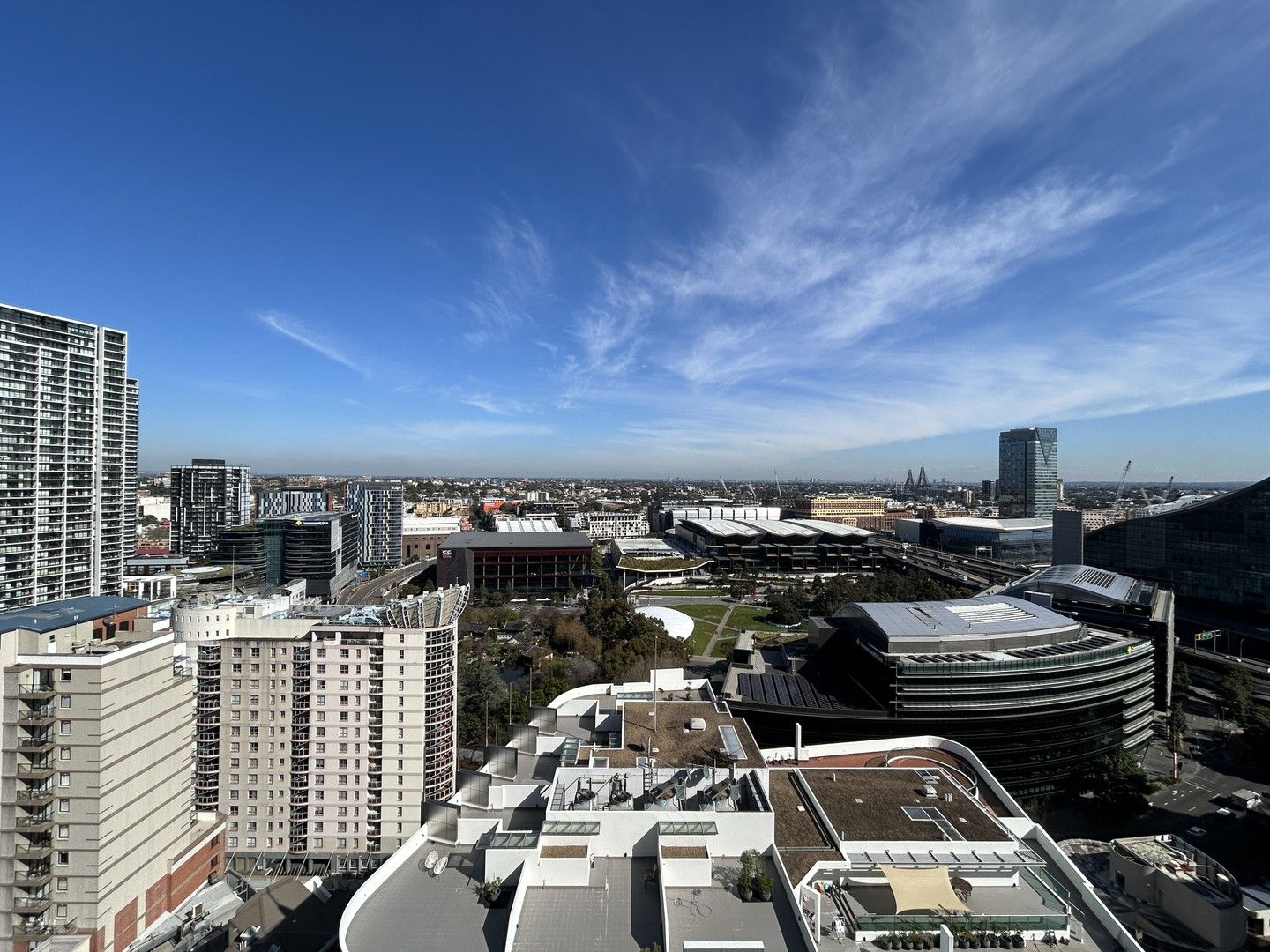 1 bedrooms Apartment / Unit / Flat in 2705/348-354 Sussex Street SYDNEY NSW, 2000