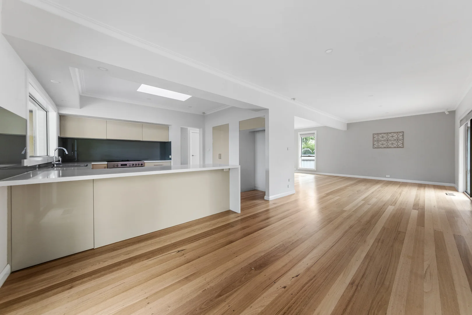 Additional image 8 of 37 Tivendale Road, Officer VIC 3809