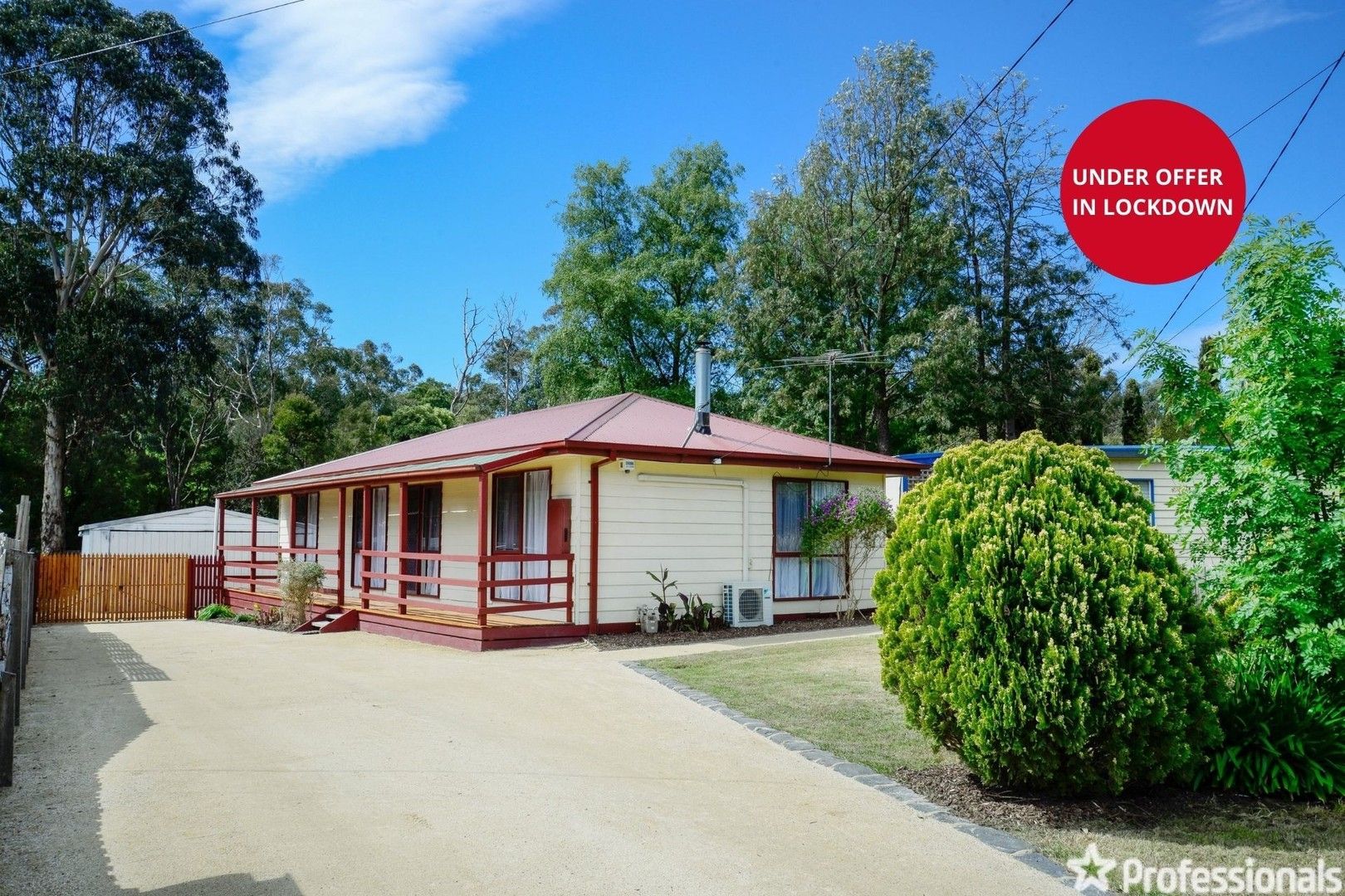 15 Shirley Crescent, Woori Yallock Property History & Address Research Domain