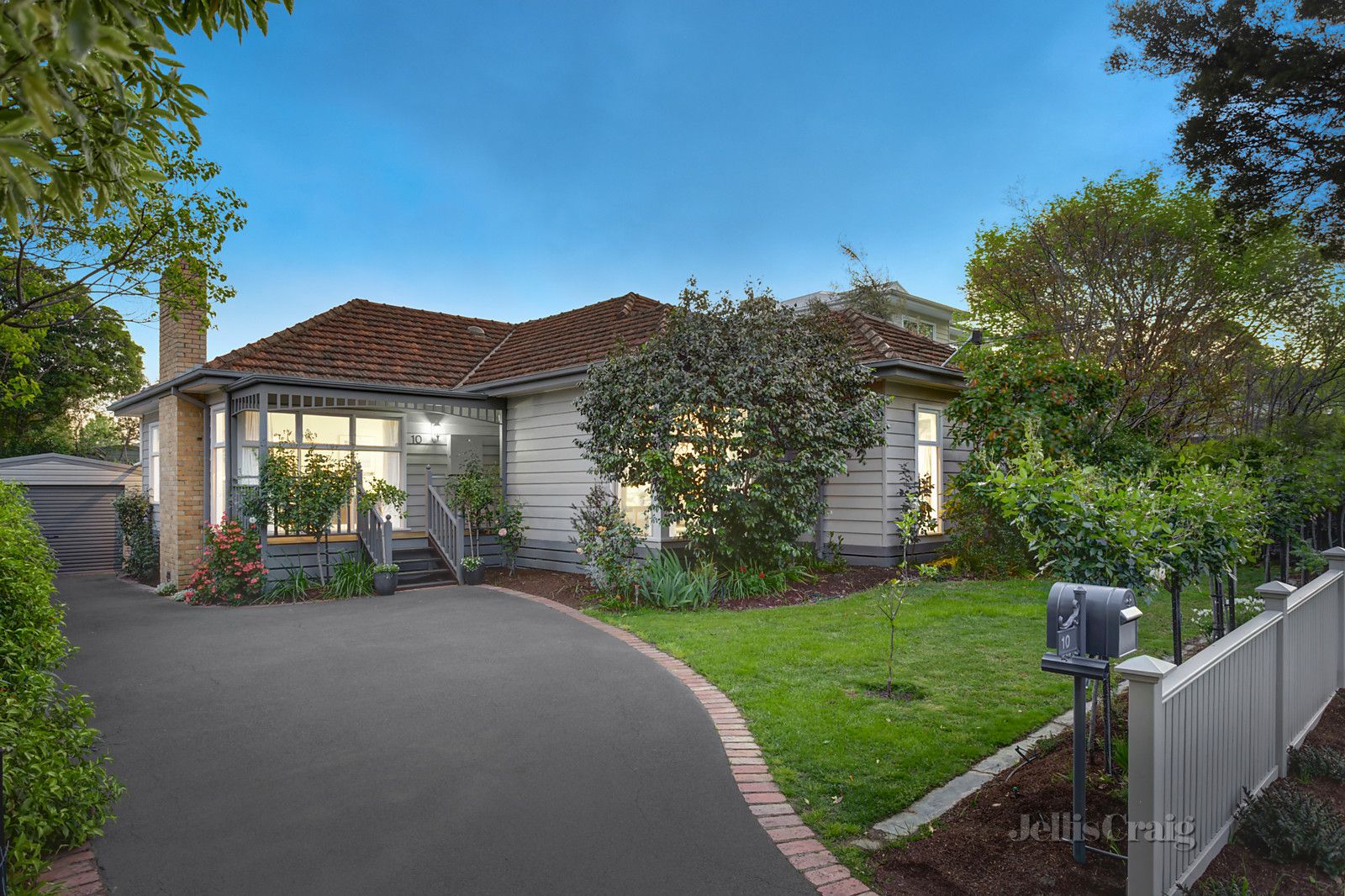 10 Sunshine Avenue, Mitcham VIC 3132, Image 0