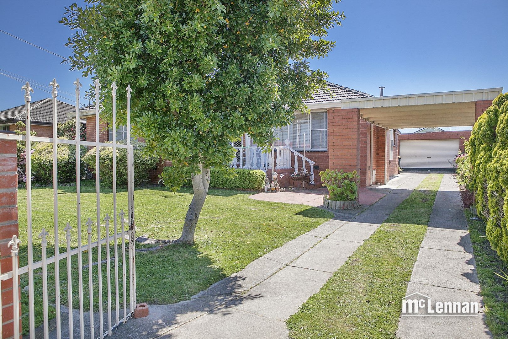 9 Pinewood Avenue, Dandenong North VIC 3175