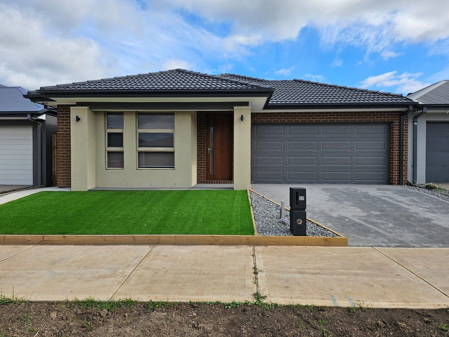 4 bedrooms House in 22 Shanti Circuit WERRIBEE VIC, 3030