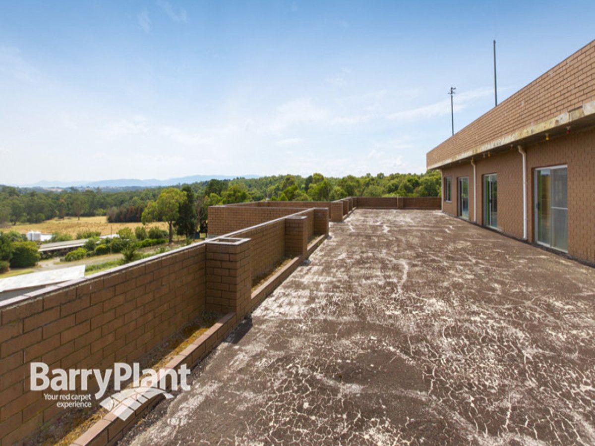 650 Woori Yallock Road, Cockatoo VIC 3781, Image 1