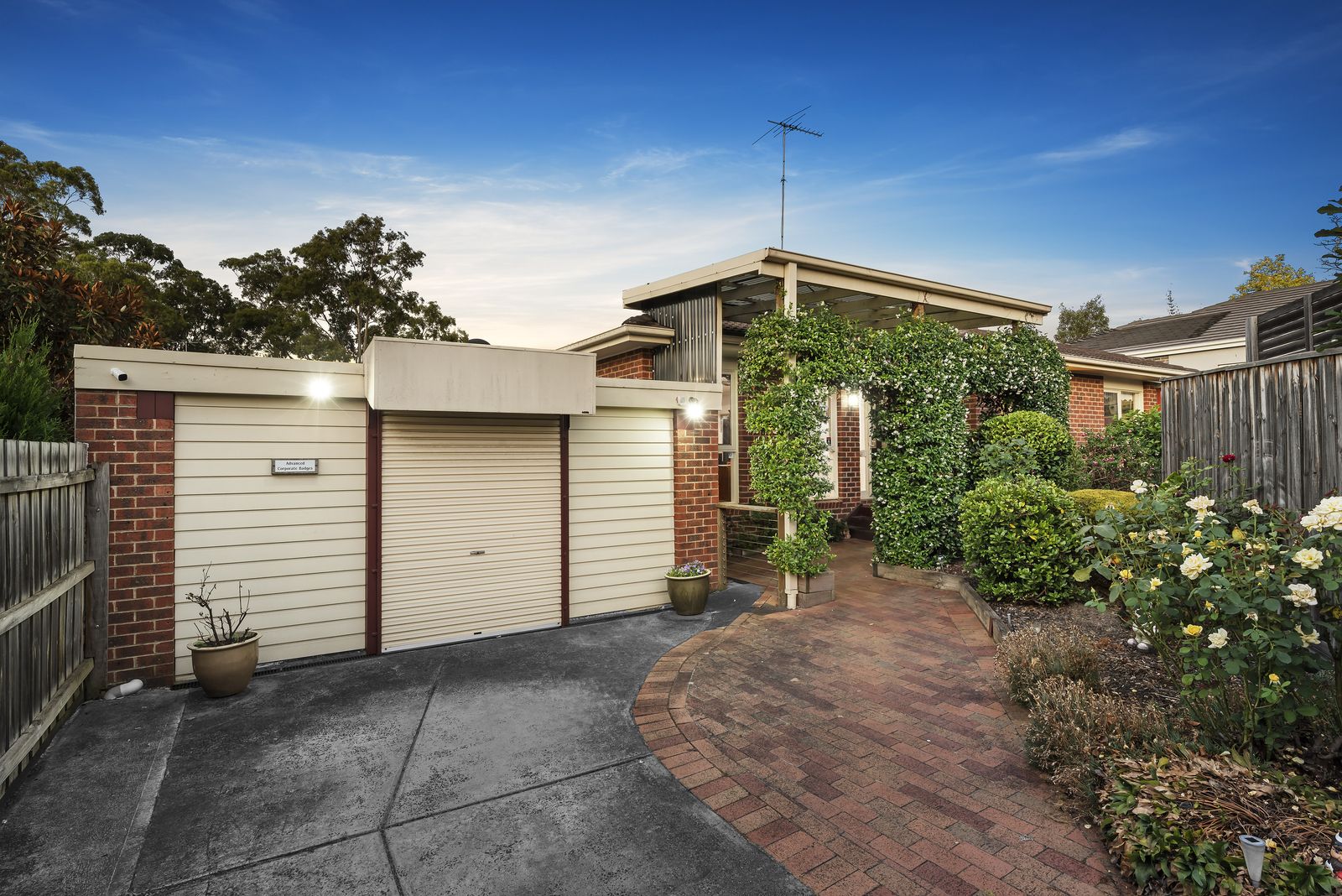 2/55 Atkinson Street, Templestowe VIC 3106, Image 0