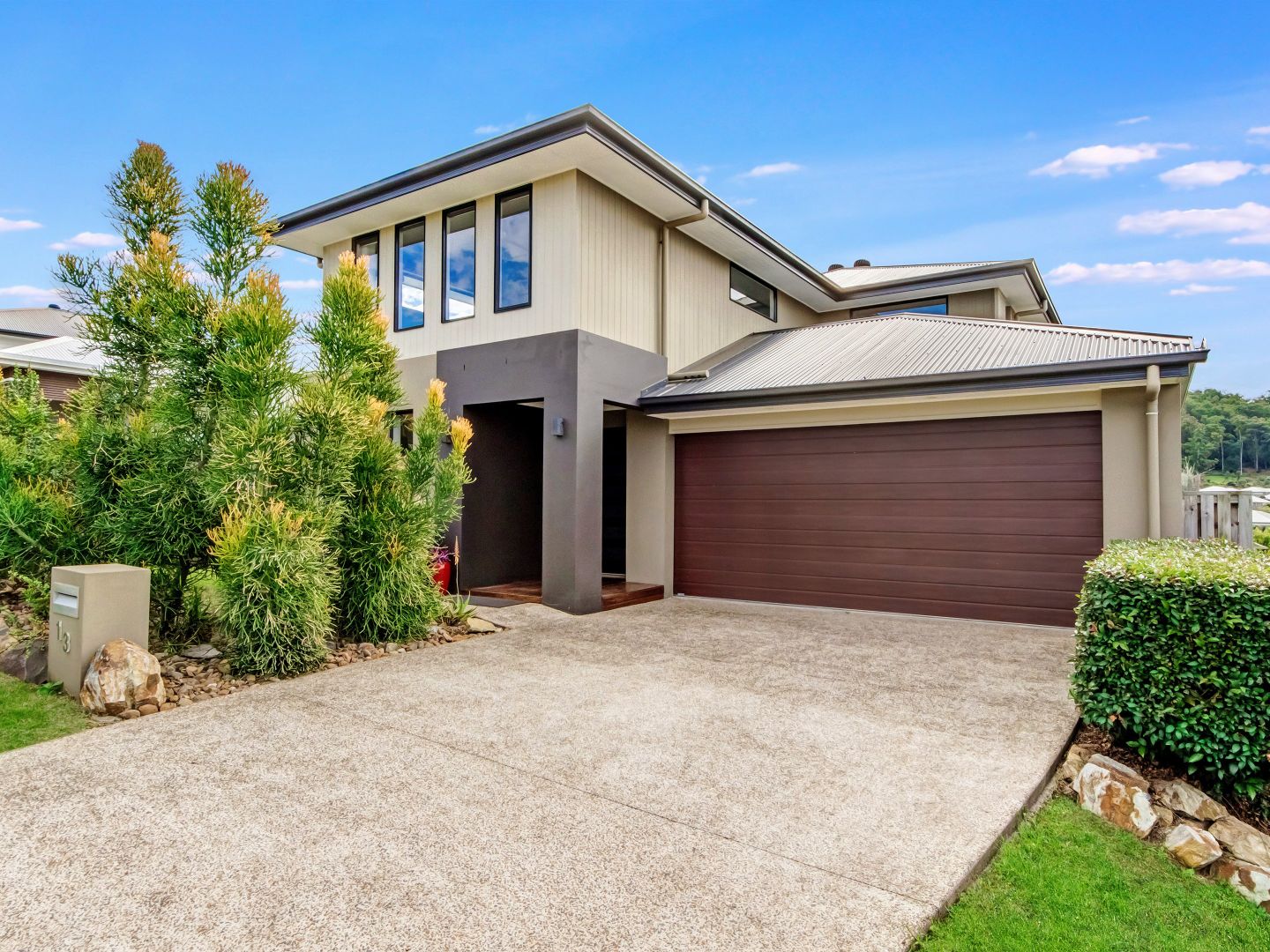 13 Greenvale Crescent, Maudsland QLD 4210, Image 1