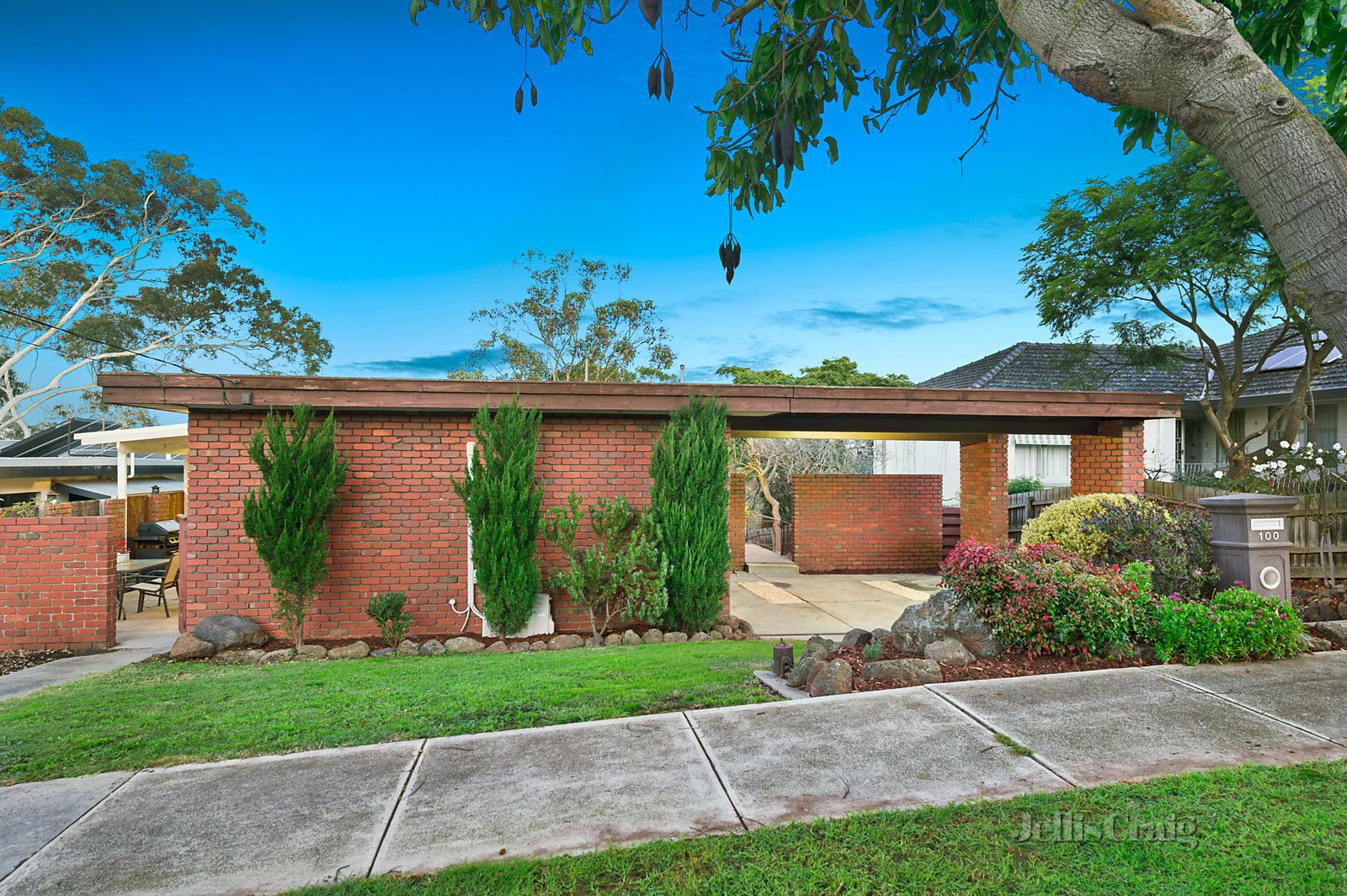 100 Buckingham Drive, Heidelberg VIC 3084, Image 2