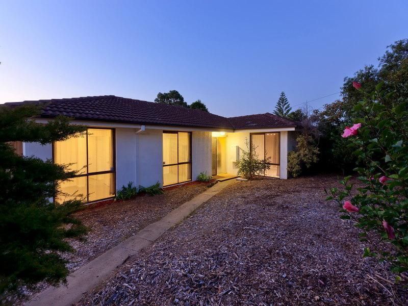 3 bedrooms House in 23 Caley St FRANKSTON NORTH VIC, 3200