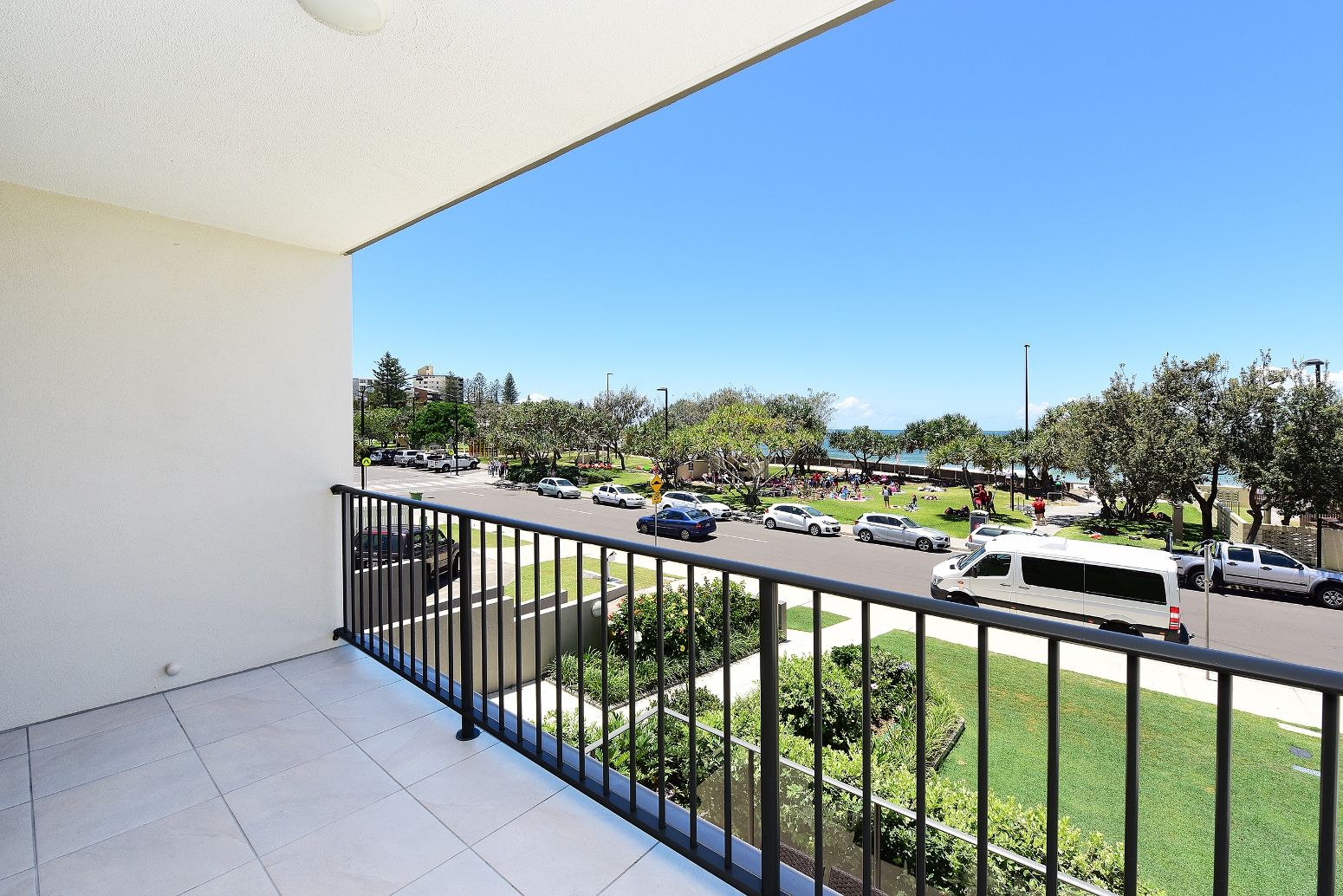 2/9 Ormonde Terrace, Kings Beach QLD 4551, Image 2
