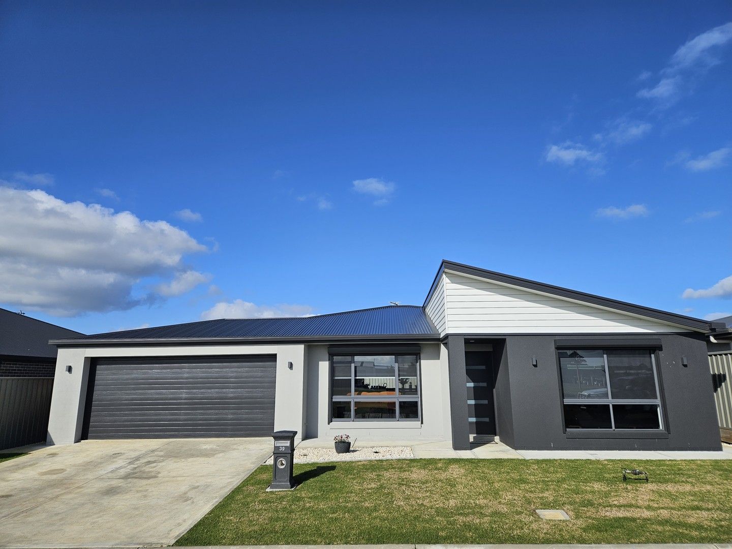 3 bedrooms House in 8 Napoli Place MOUNT GAMBIER SA, 5290