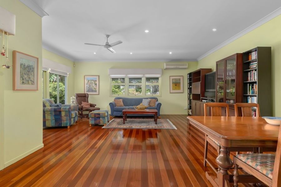 35 Herrick St, Mount Gravatt QLD 4122, Image 2