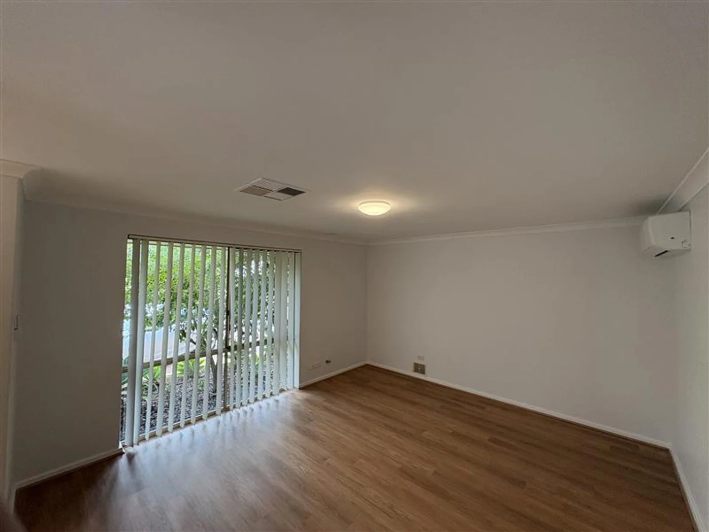 Additional image 2 of 2/13 Luffingham St, Melville WA 6156