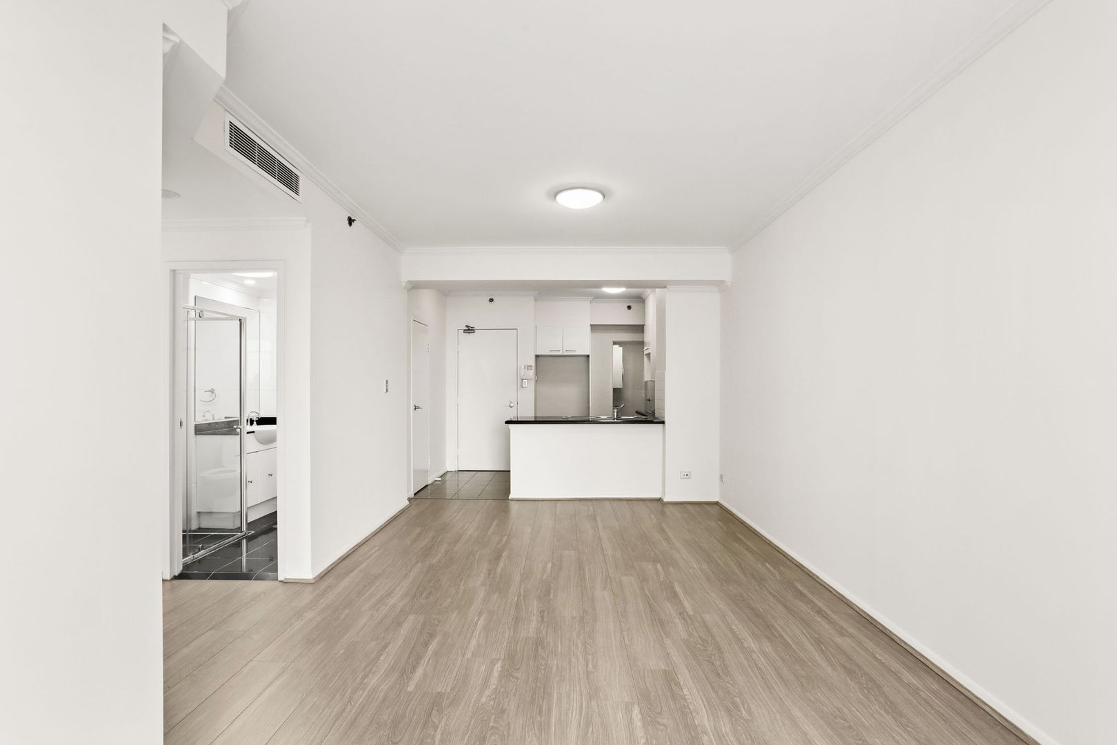 33/515 Kent Street, Sydney NSW 2000, Image 1