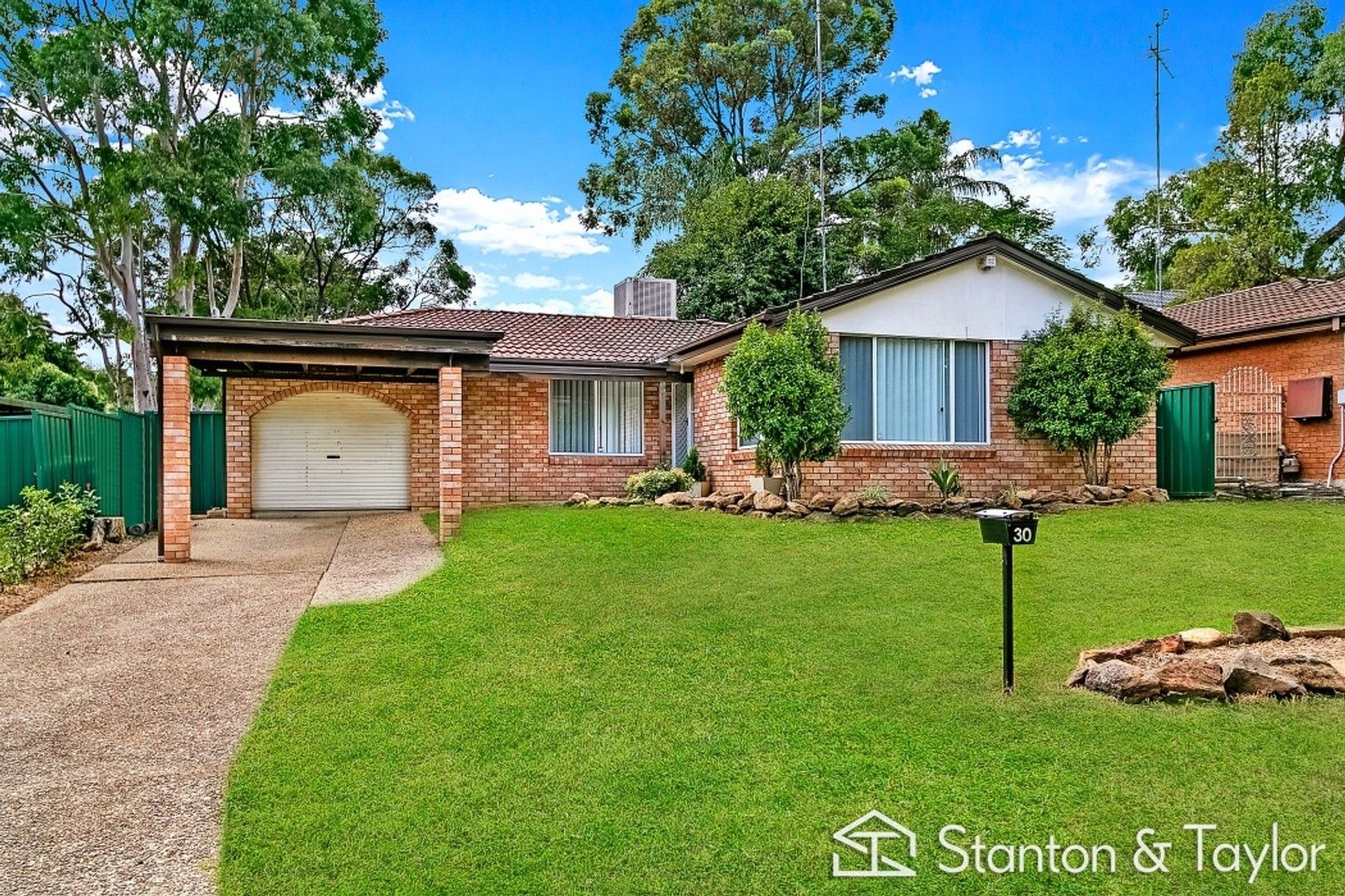 3 bedrooms House in 30 Soling Crescent CRANEBROOK NSW, 2749