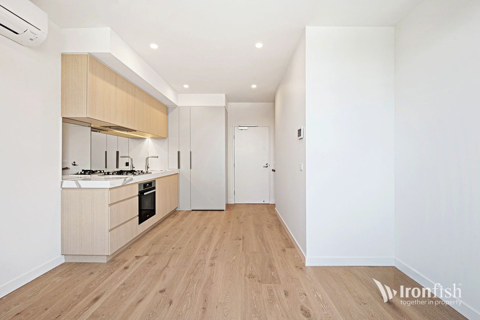 1 bedrooms Apartment / Unit / Flat in 306/105 Batman Street WEST MELBOURNE VIC, 3003