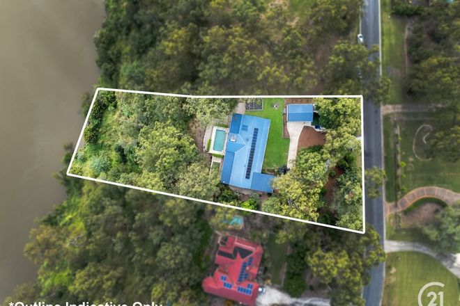 Picture of 26-28 Sovereign Strait, KARALEE QLD 4306