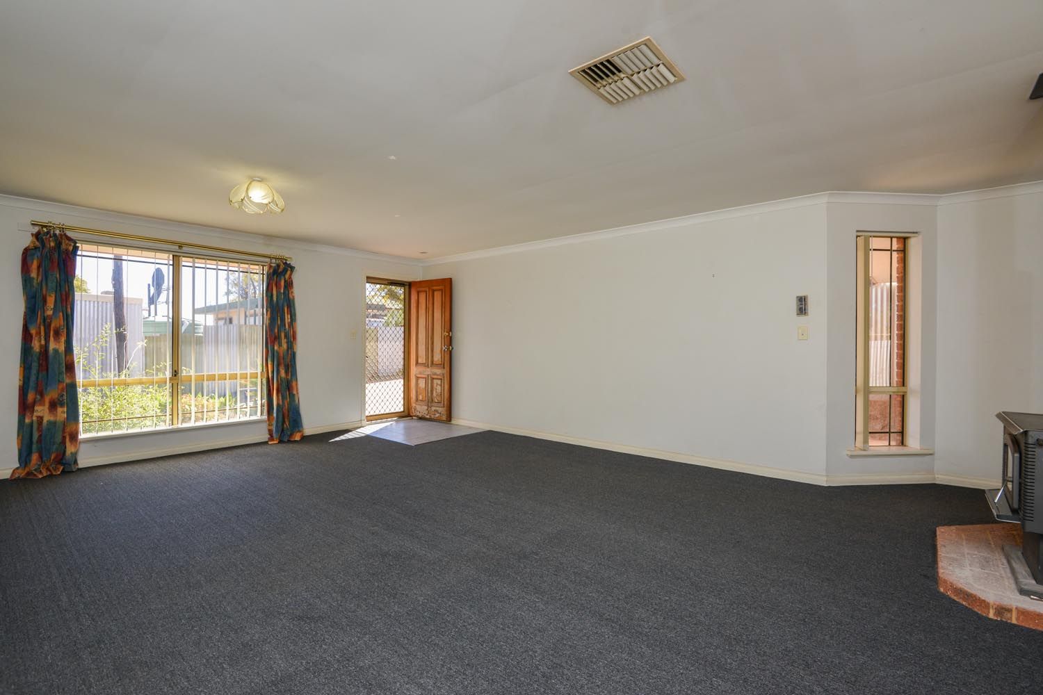 3/3 Kitchener Road, MULLINGAR WA 6430, Image 1