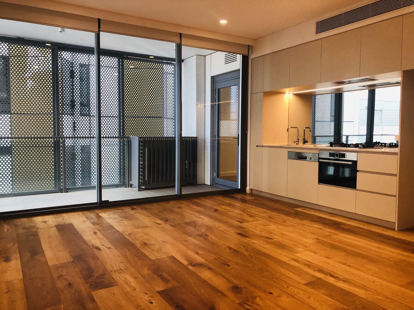 1 bedrooms Apartment / Unit / Flat in 1002/221 Miller Street NORTH SYDNEY NSW, 2060