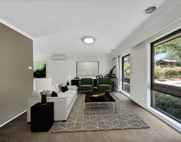 33 Harricks Crescent, Monash ACT 2904