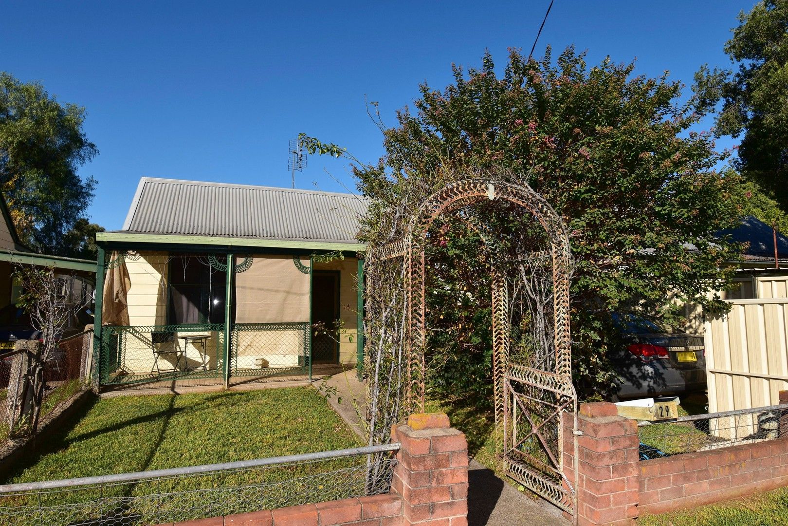 29 Gobolion Street, Wellington NSW 2820, Image 0