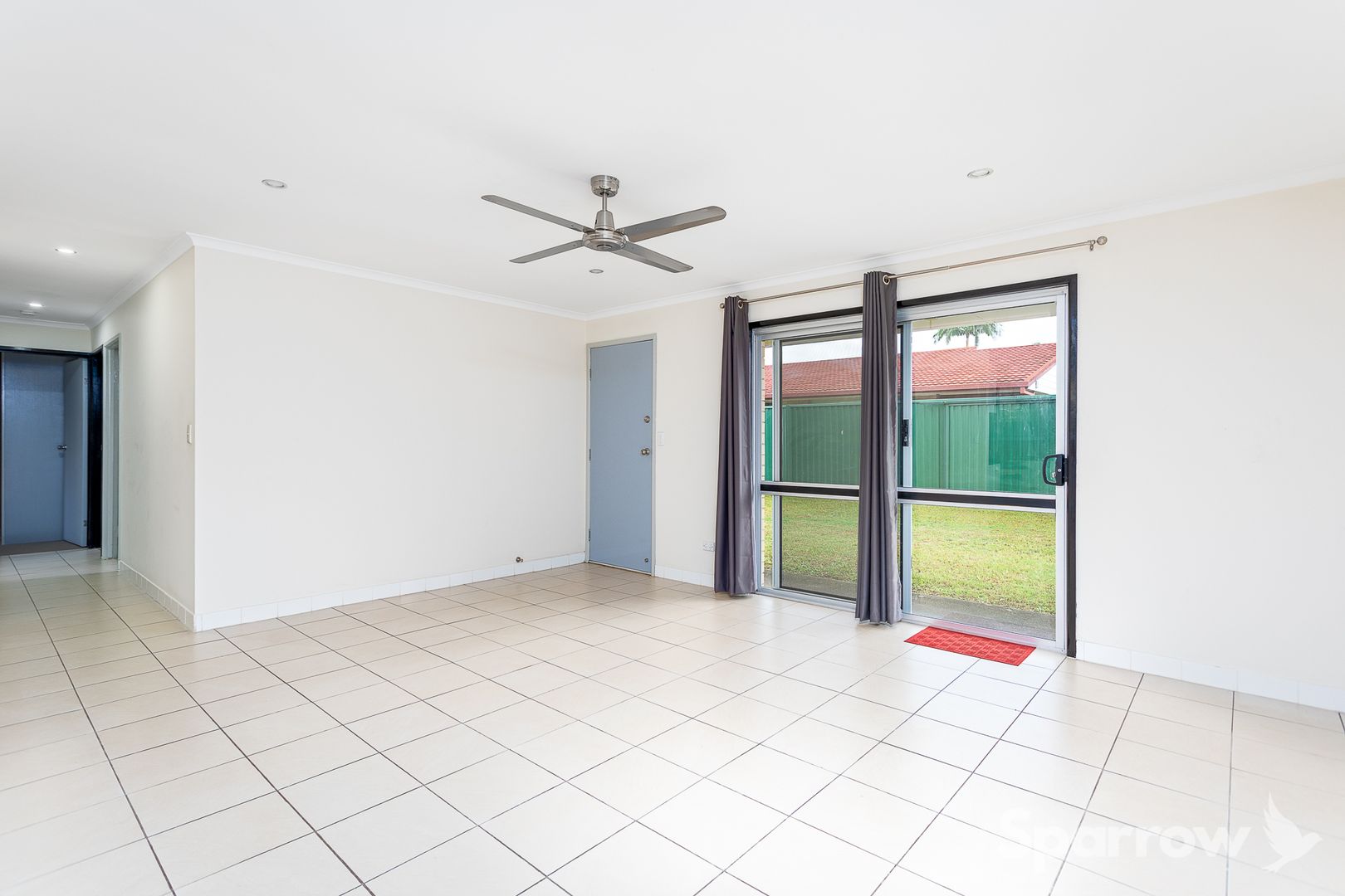 8/27 Southgate Drive, Woodridge QLD 4114, Image 2