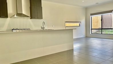 Picture of 277 The Lakes Boulevard, SOUTH MORANG VIC 3752