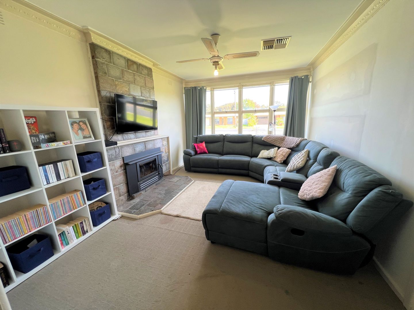 293-295 Finley Road, Deniliquin NSW 2710, Image 1