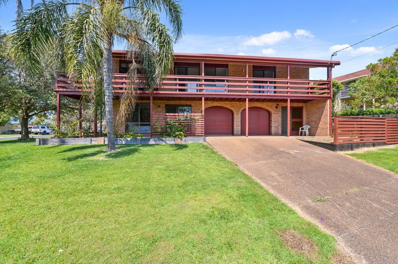 17 Ti-Tree Road, Sandy Beach NSW 2456, Image 0