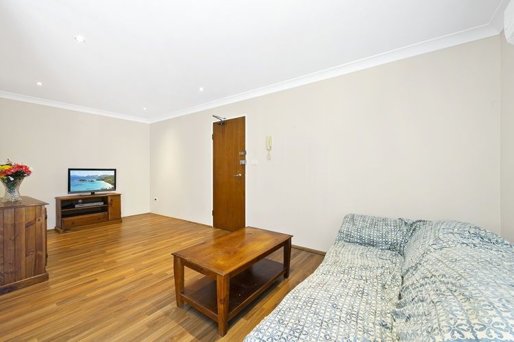 20/37-39 Memorial Avenue, Merrylands NSW 2160, Image 2