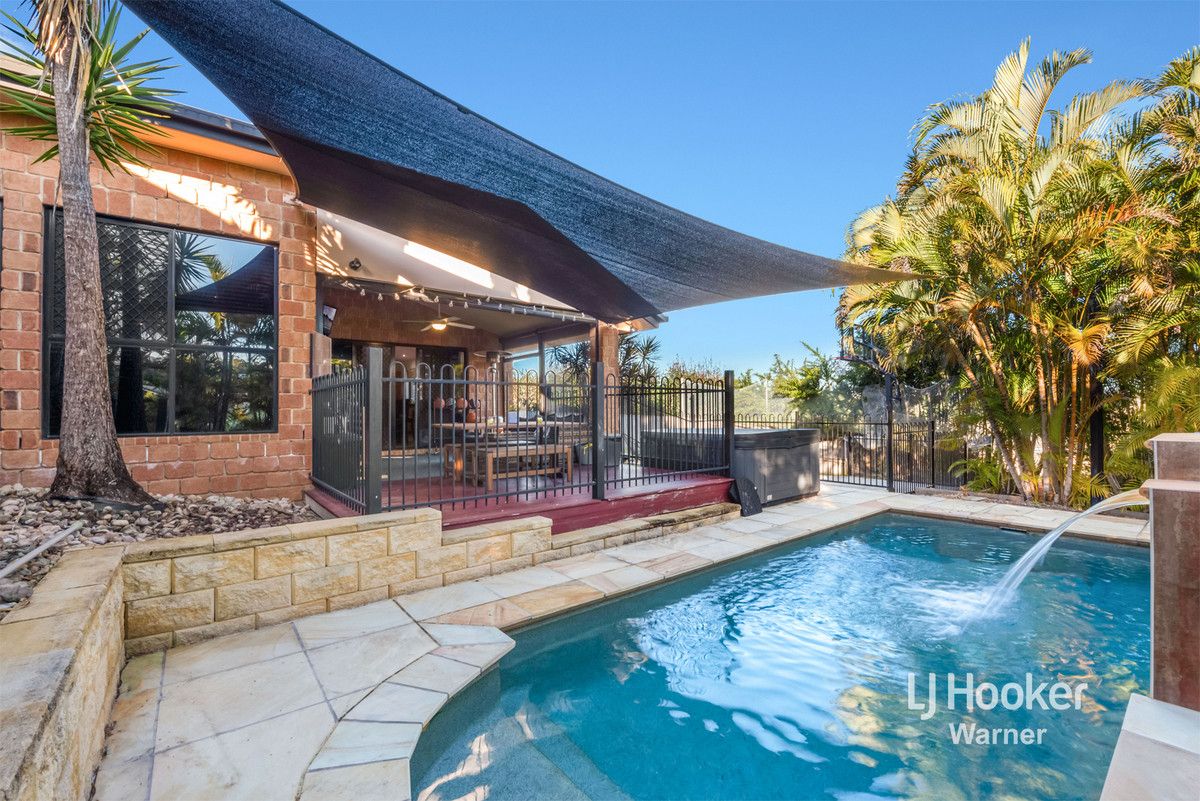 4 bedrooms House in 15 Valencia Court EATONS HILL QLD, 4037