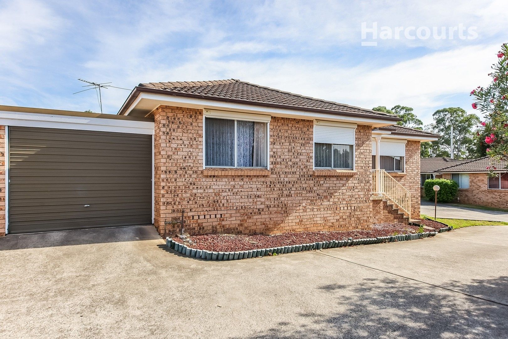 12/8 Bensley Road, Macquarie Fields NSW 2564, Image 0