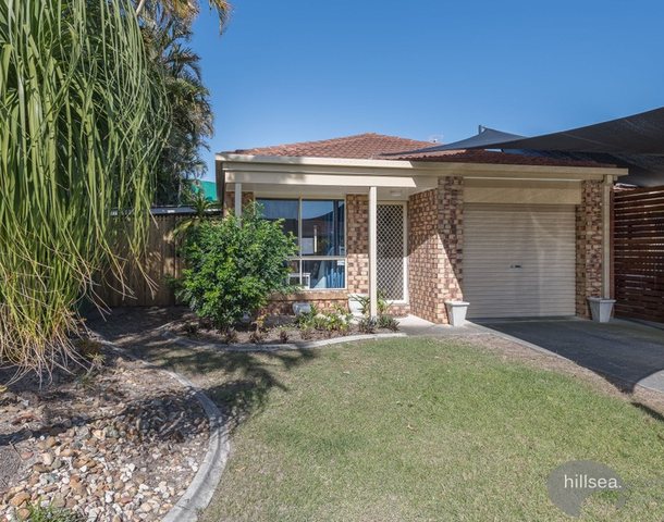 1/6 Crystal Reef Drive, Coombabah QLD 4216