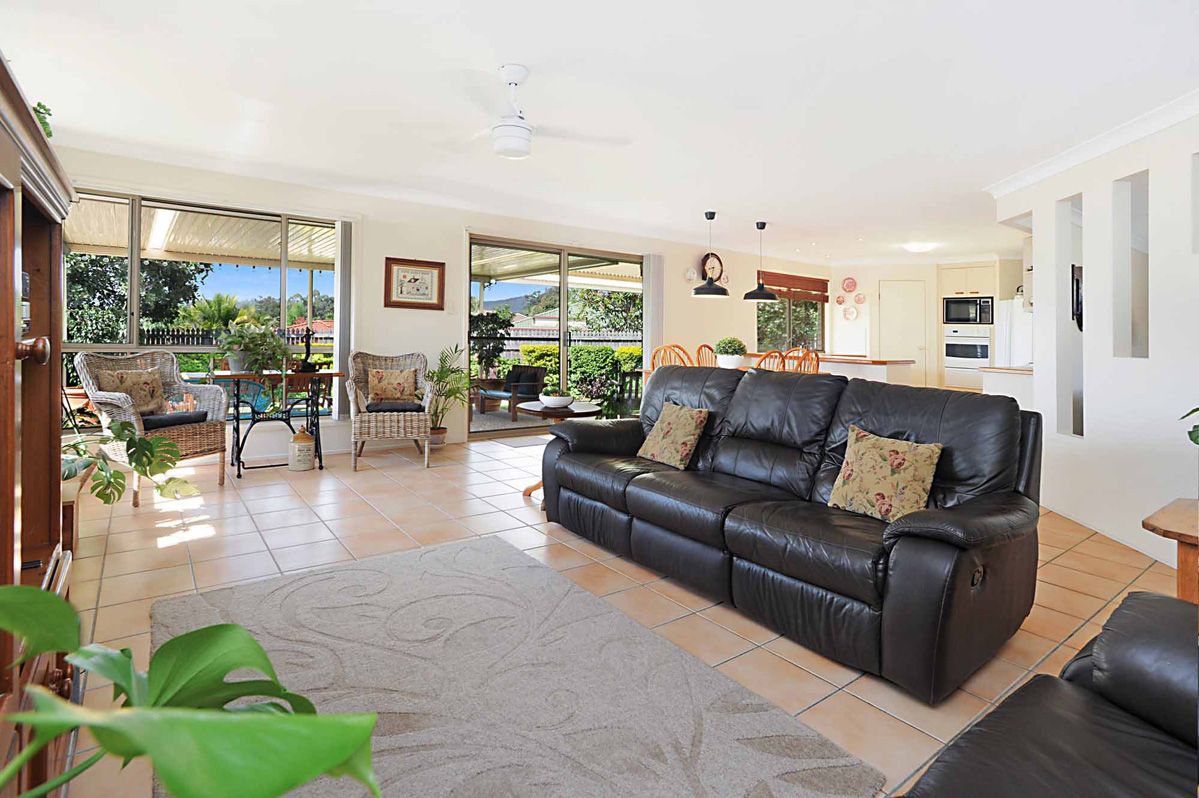 11 Dundee Place, Upper Kedron QLD 4055, Image 1