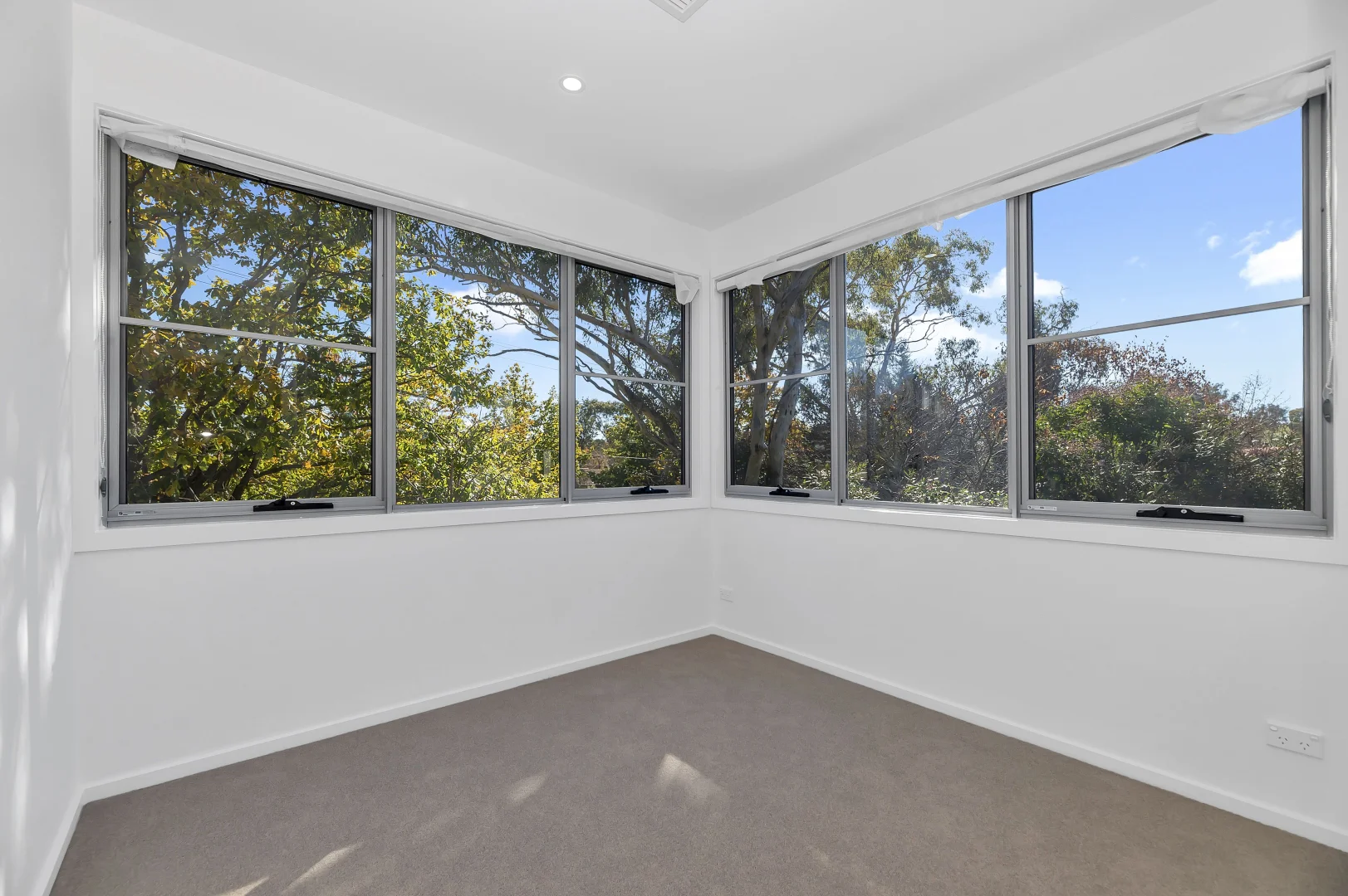 Additional image 4 of 4/33 Wisdom Street, Hughes ACT 2605