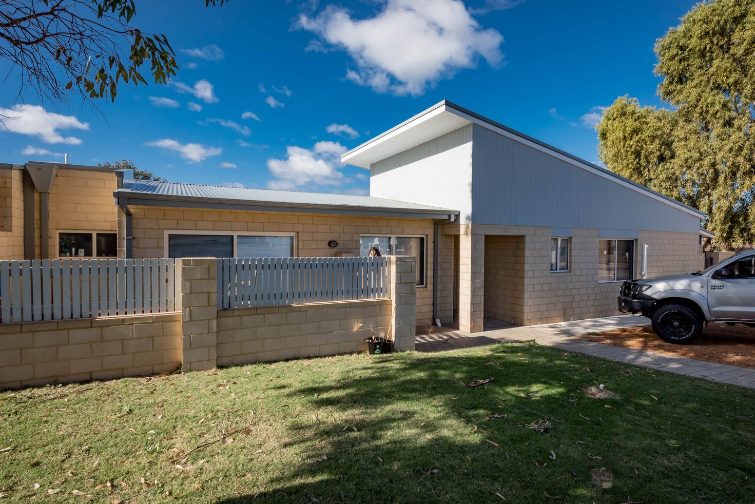 3 bedrooms Apartment / Unit / Flat in 8/17 Ord Street BERESFORD WA, 6530