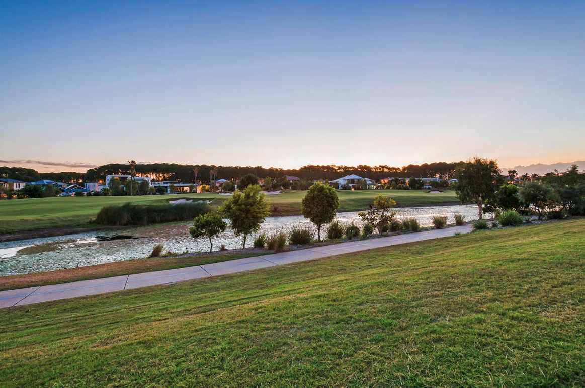 3 bedrooms House in  HOPE ISLAND QLD, 4212