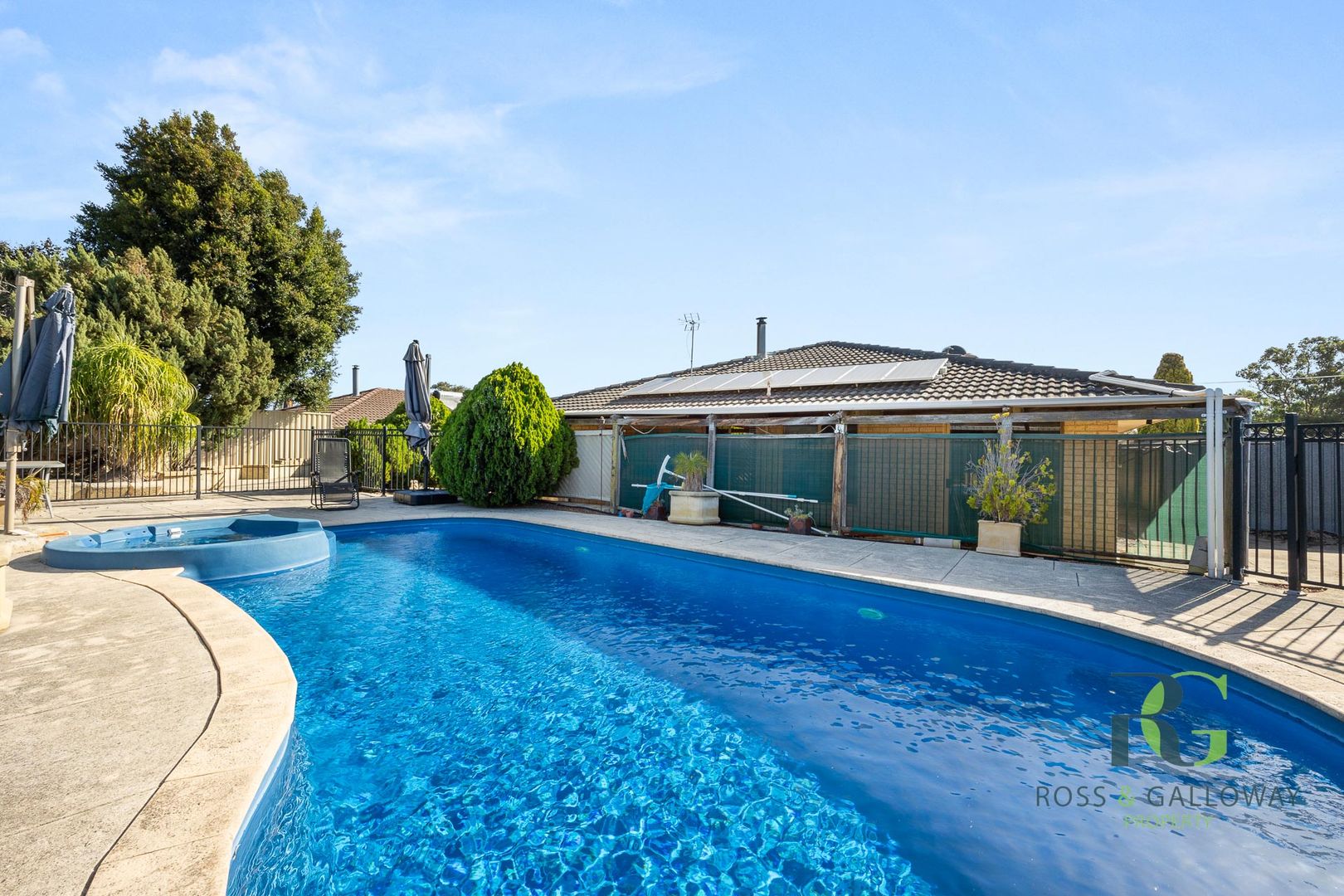 7 Blackthorne Crescent, South Lake WA 6164, Image 1