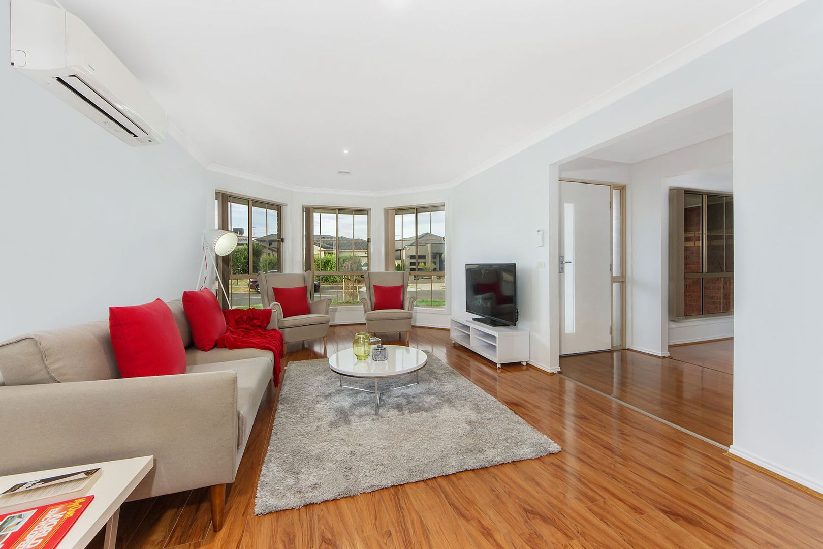 9 Manny Paul Circuit, Burnside Heights VIC 3023, Image 2