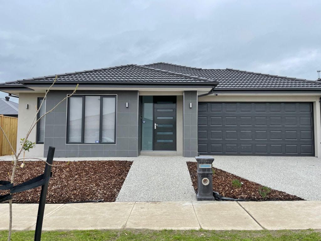 4 bedrooms House in 3 Rawson Street DONNYBROOK VIC, 3064